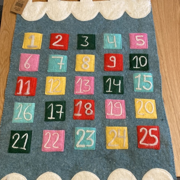 Wool Felt Count -Down / Advent Calendar Wall Hanging - Picture 6 of 7